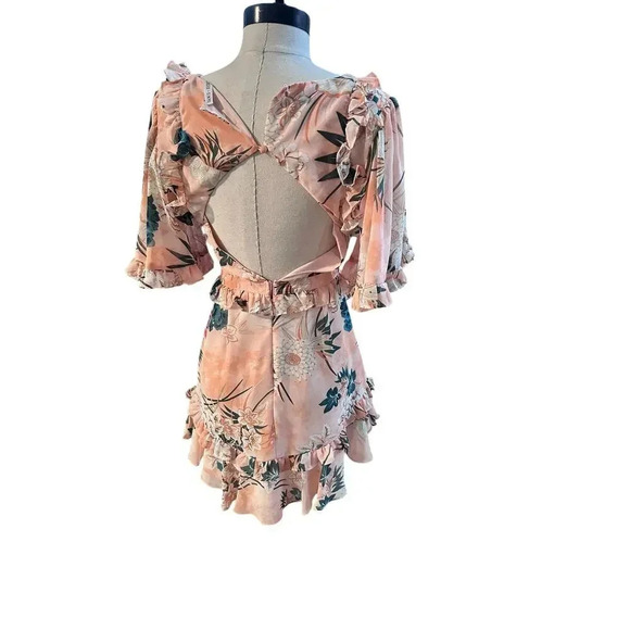 Saint + Secrets Short Sleeve V-Neck Floral Print Mini Dress Size Small - Picture 5 of 6